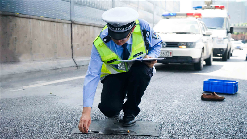 picture 警营里的科技“隐者”,智慧交通的追梦人